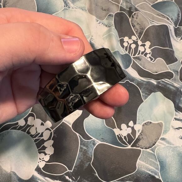 NWOT paparazzi black snake print bracelet - Picture 4 of 4